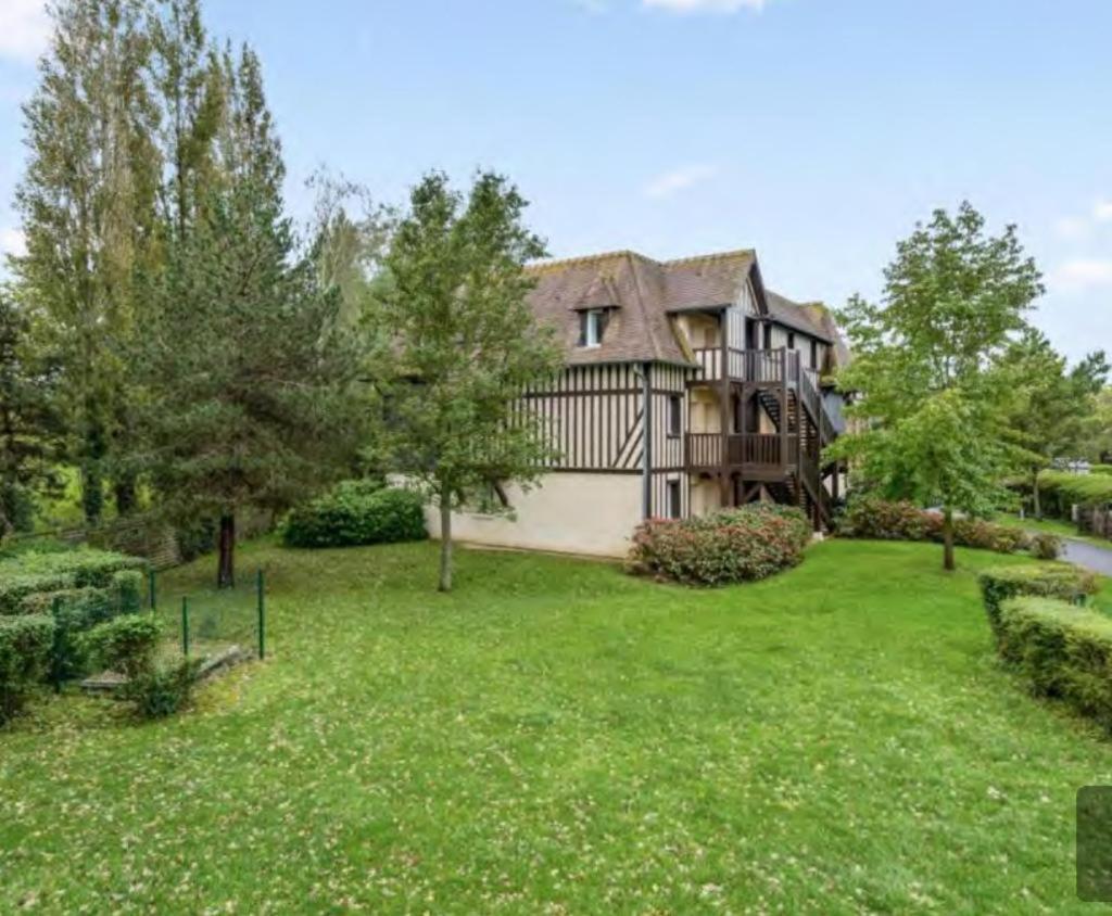 Le Cosy Residence Du Golf Deauville Zewnętrze zdjęcie